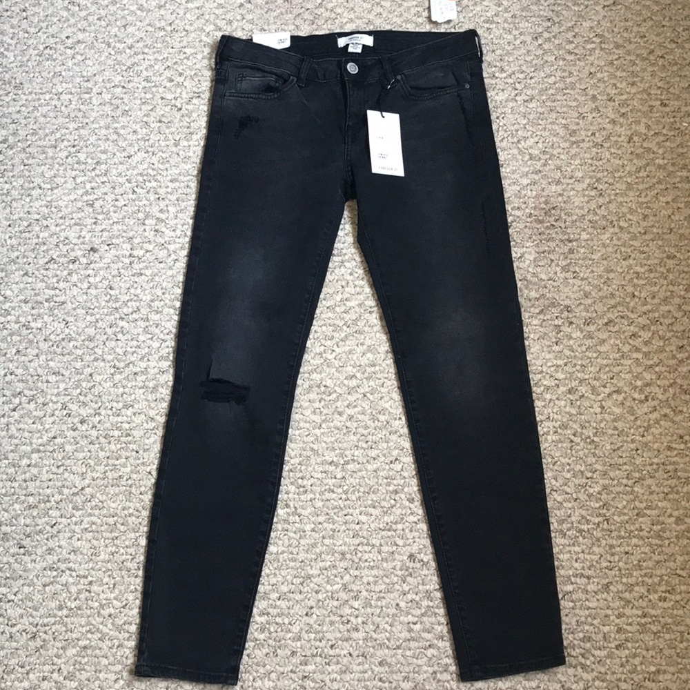 Forever 21 black ripped jeans